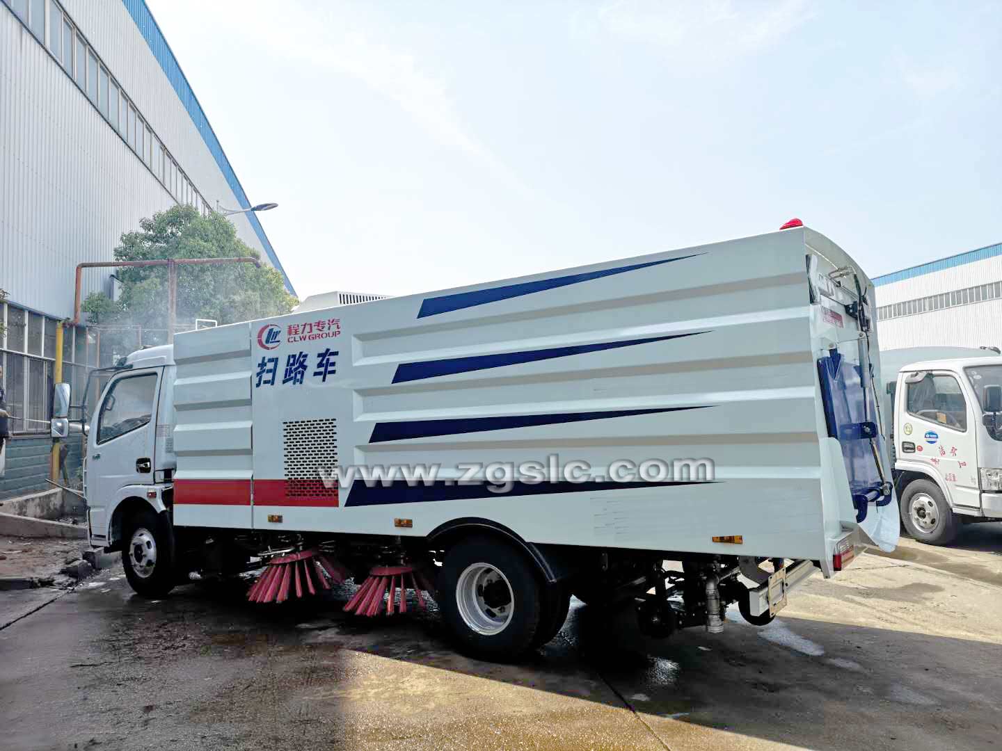 東風大多利卡掃路車（國五）