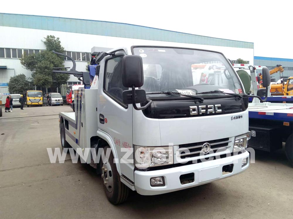 東風小多利卡D6聯(lián)體一拖一清障車（國五）