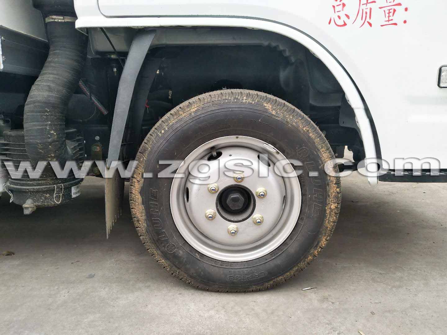躍進小福星(柴油版)單排冷藏車
