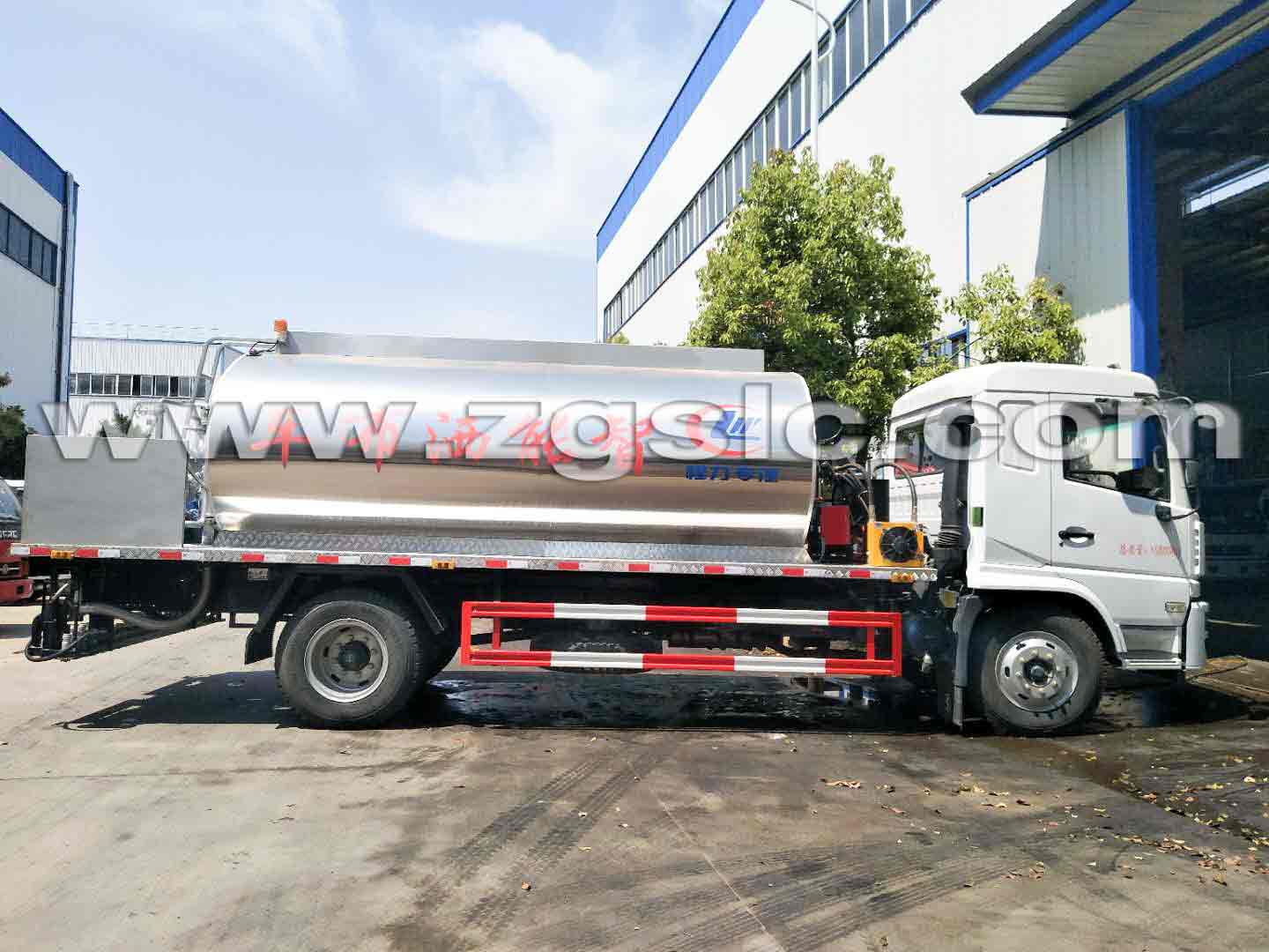 陜汽軒德瀝青灑布車(chē)(國(guó)五)