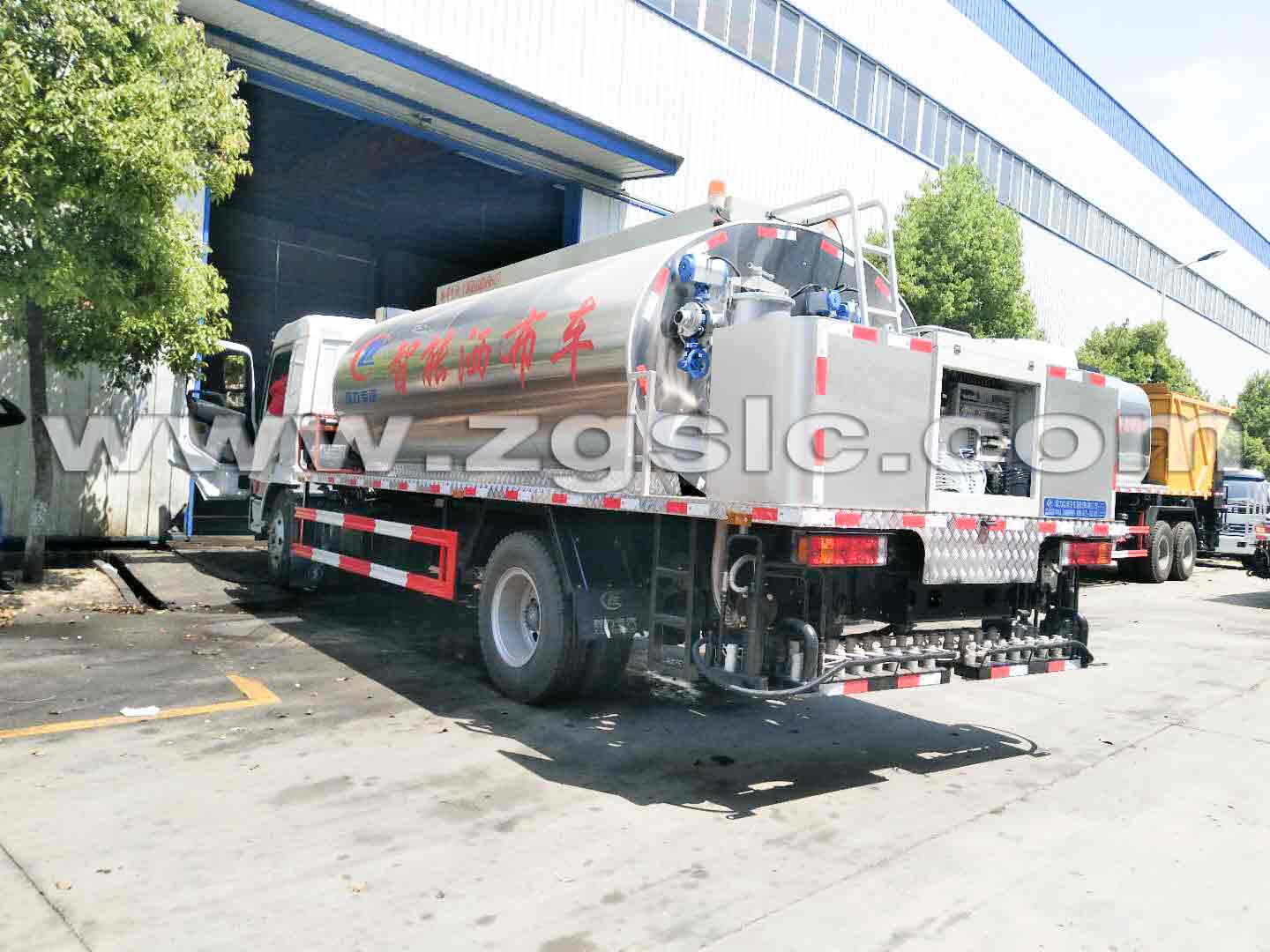陜汽軒德瀝青灑布車(chē)(國(guó)五)