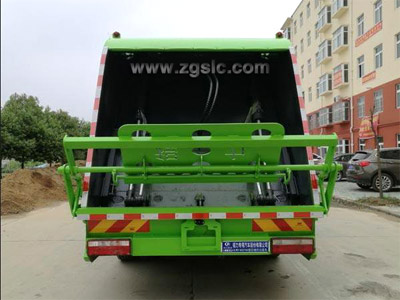 程力集團東風(fēng)D9壓縮垃圾車_12方壓縮垃圾車多少錢