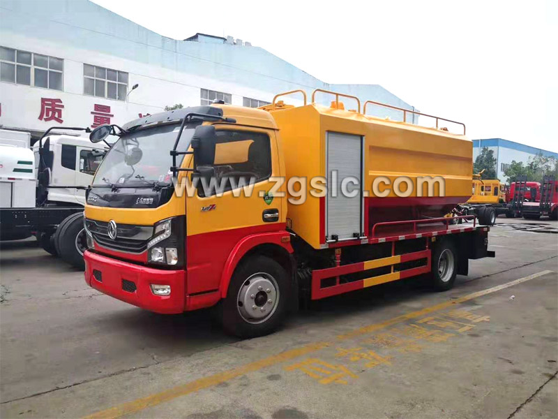 程力集團東風(fēng)大多利卡清洗吸污車_清洗吸污車圖片