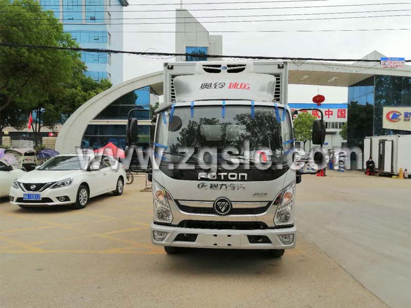 程力雞苗運(yùn)輸車(chē).jpg